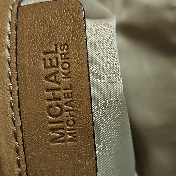 Michael Kors Leather satchel - Picture 8 of 8